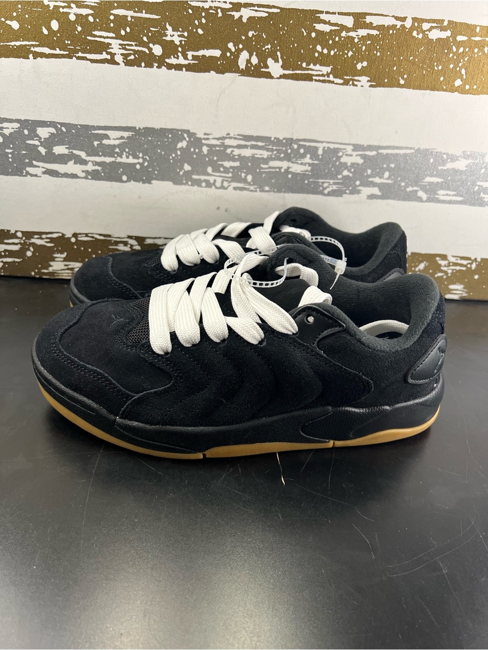 Jordan Session “Black Gum”